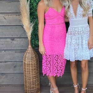 Like New Bardot Pink Lace Dress